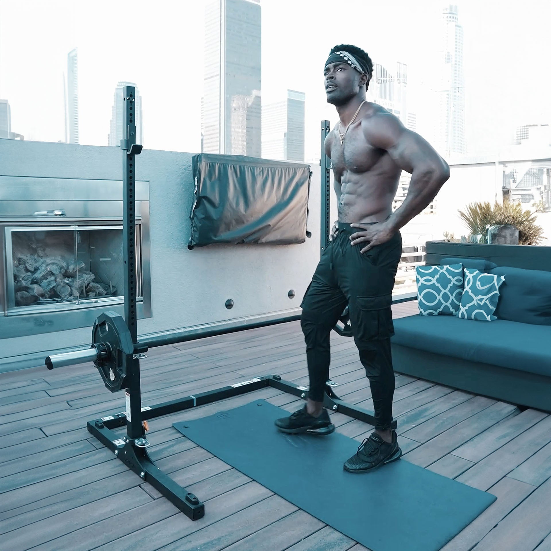 Verse® Agile Rack — Folding and Portable